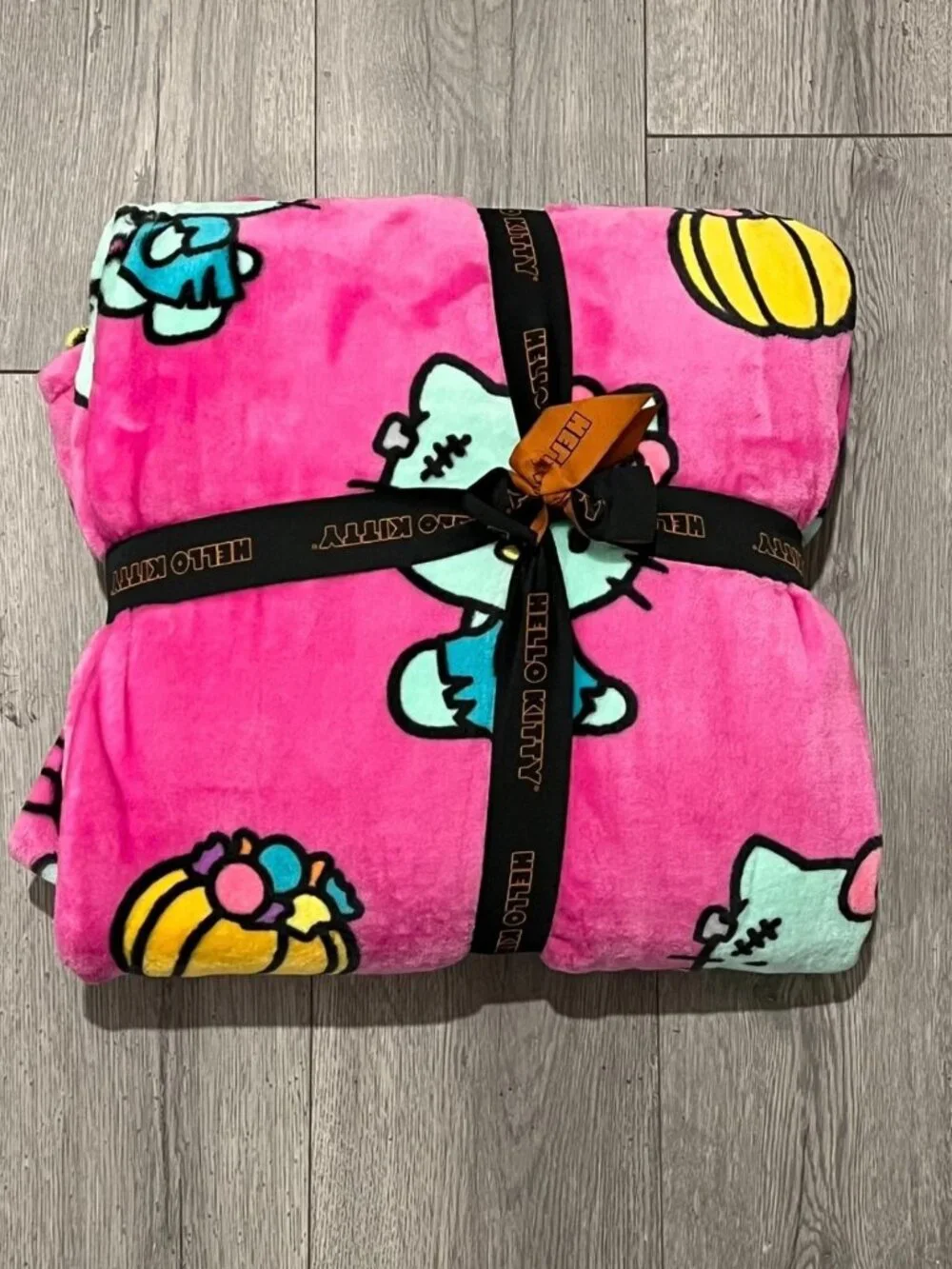 Hello Kitty hello kitty